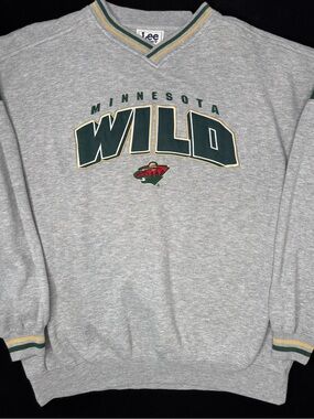 Vintage 90s Lee Sport Minnesota Wild NHL Sweatshirt Size XL